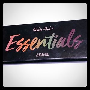 Violet Voss Essentials Eye Shadow Palette